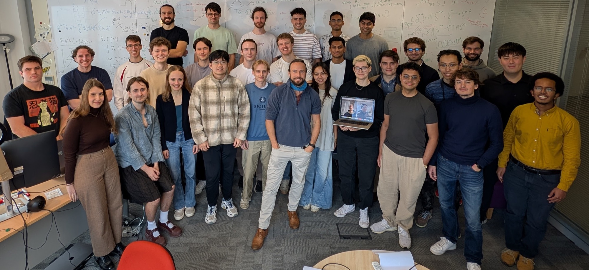 group_photo_2025.jpeg